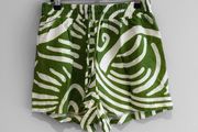 Pre Owned Primark Green &amp; Cream Abstract Print Shorts