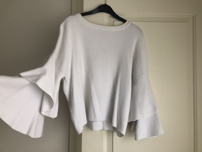 River Island top size 10  perfect condition