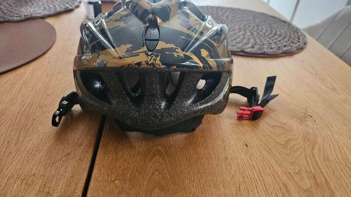 Brenda Sport Adult Cycling Helmet - Black & Gold Graffiti Graphic