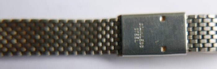 Vintage Fortis Gold Plated Wrist Watch Swiss 17 Jewel Incabloc Manual Wind Movement Swiss Made Wind up (works well and keeps time)