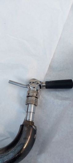 beer tap,with mount ,used condition, see pictures,,sold as is ,buyer collects or pays postage thank you