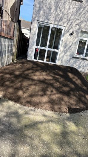 sand/topsoil/stone