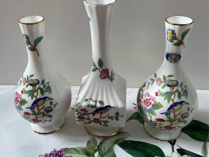 Vintage Aynsley Pembroke