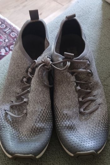 Under Armour Mens Charged Covert Gray Knit Running Shoes Size 8