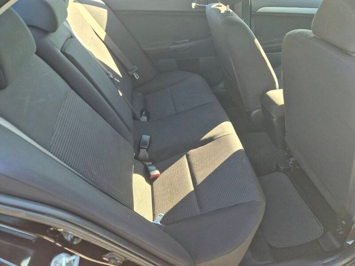 Mitsubishi Lancer