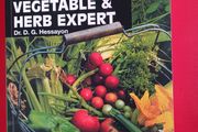 The Vegetable &amp; Herb Expert/ Dr.D.G. Hessayon