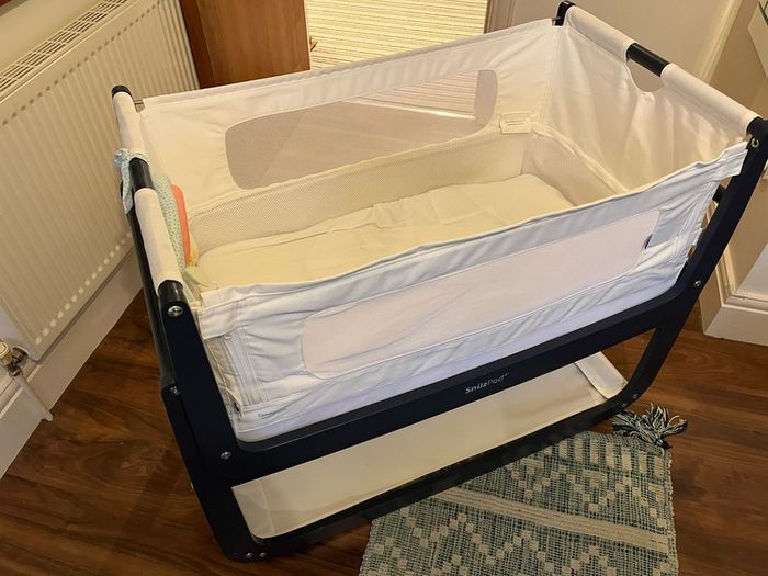 Baby Crib Snooze pod4