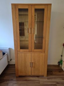 Solid Oak Display Unit