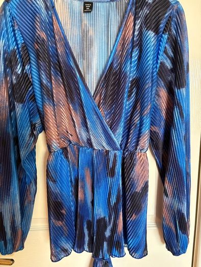 top from SHEIN
