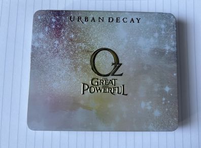 Urban Decay collector's palette - Oz The Great and Powerful