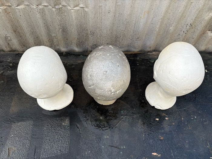 Retro vintage styrofoam polystyrene heads X3 c1960