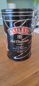 Baileys Hot Chocolate in Decorative Tin