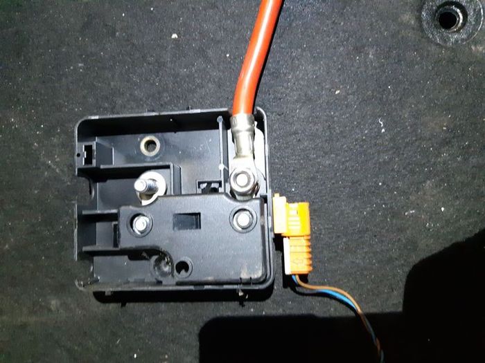 Bmw E46 Battery Base Positive Plus 61.13-8374986