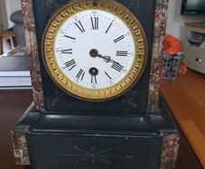 Mantle Clock