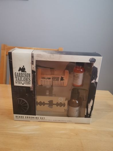 Peaky Blinders Beard Grooming Set, NEW