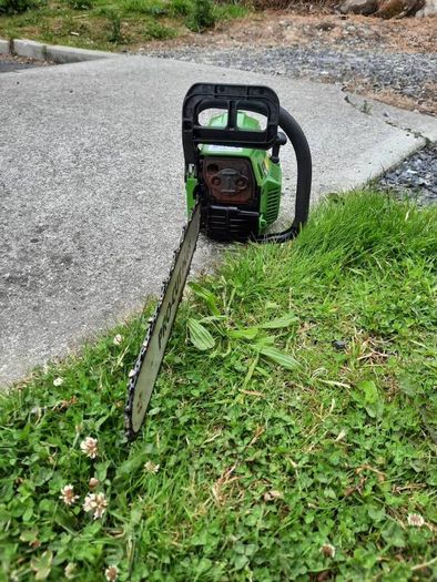 Chainsaw