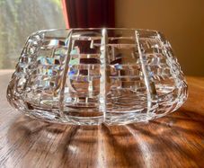Pristine Vintage Waterford Crystal 7" Bowl, Tralee Pattern.