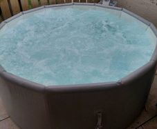 Lay-Z-Spa Outdoor Hot tub