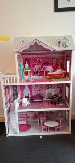 Dolls house