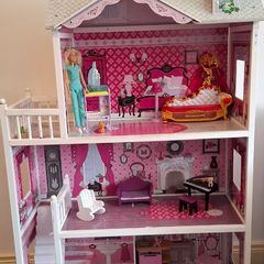 Dolls house