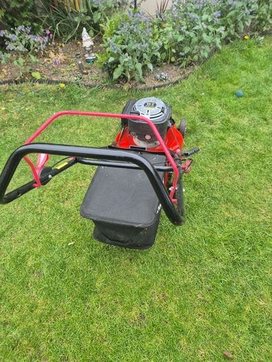 G mach petrol lawnmower