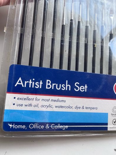 Paint brushes