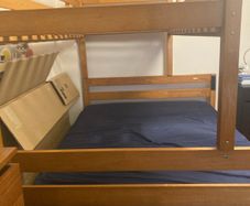 Sturdy bunk bed - free for collection