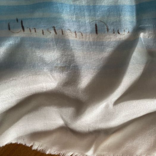 Ladies scarf