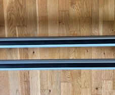 Car roof bars