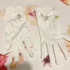 Communion gloves