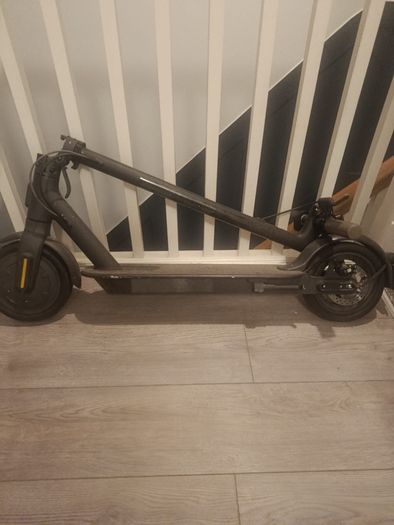 electric scooter