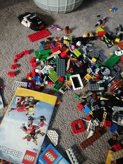 lego mix of retired pieces