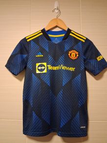 Manchester United Jersey. Official Adidas Youths Boys Girls Away Jersey.  Age 11 To 12 Years. Collect In Dublin Or Receive Via Post.