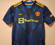 Manchester United Jersey. Official Adidas Youths Boys Girls Away Jersey.  Age 11 To 12 Years. Collect In Dublin Or Receive Via Post.
