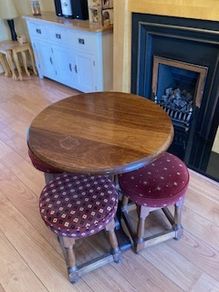 4 Bar Stools and Table