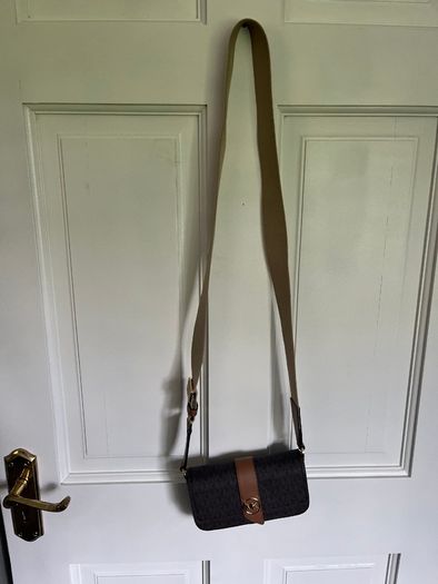 Michael Kors XS Sling xbody Handbag
