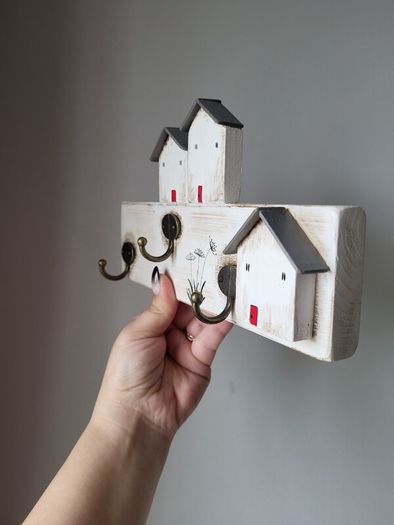 Handcrafted wooden key holder