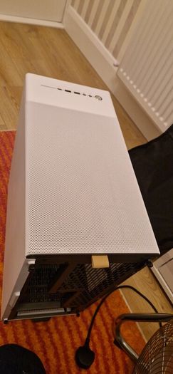 Fractal North - Computer case