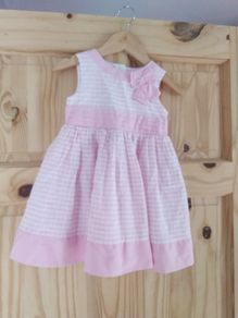 summer dresses aged 1-2 yrs.  (2  dresses in bundle)