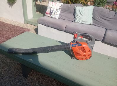 Tanaka handheld Blower