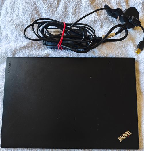 Lenovo ThinkPad T470s  - i7-7600U, 20GB RAM, 256GB NVMe, 14 in Touchscreen