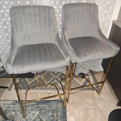 Bar chairs