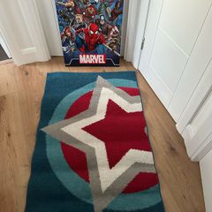 Avengers kids rug and frame FREE