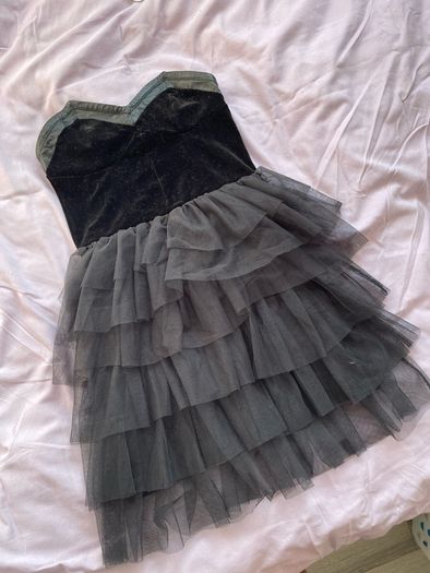 black mini dress