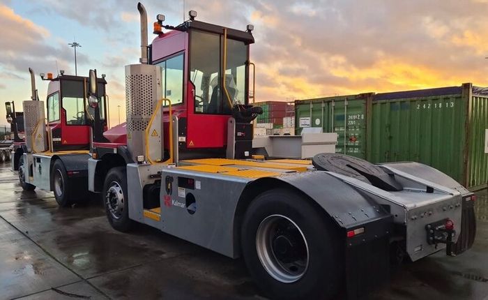KALMAR - Terminal shunter / Tractor