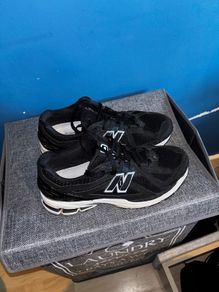 New Balance 1906R