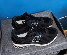 New Balance 1906R