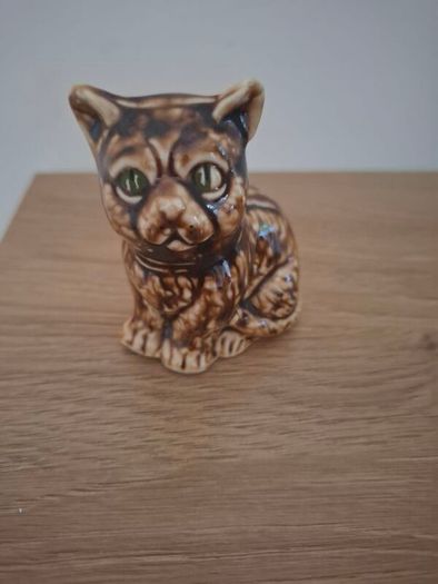 Vintage Staffordshire Treacle Glaze Pottery Brown Cat Figure Ornament