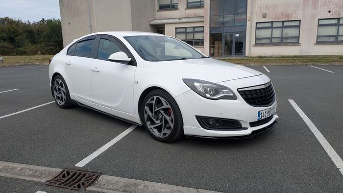 Vauxhall Insignia SRi VX-Line BiTurbo