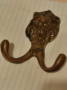 Lion Head Hooks Hangers Antique Brass